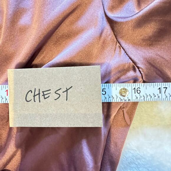 BCBG Max Azria Brown Silk Top Size S 🛸 short sleeve with wrap detail - Picture 6 of 10